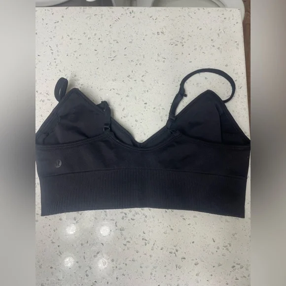 Ebb to Street Sports bra - Picture 2 of 3